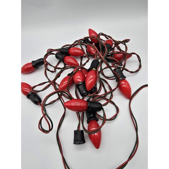 VTG Gilbert Green and Red WIRE CHRISTMAS LIGHT STRAND 15 C7 Bulbs Tested & Works - Picture 8 of 8